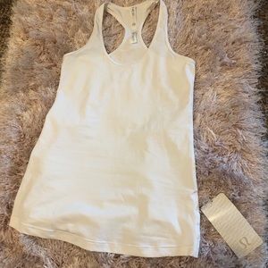 Lululemon tank top